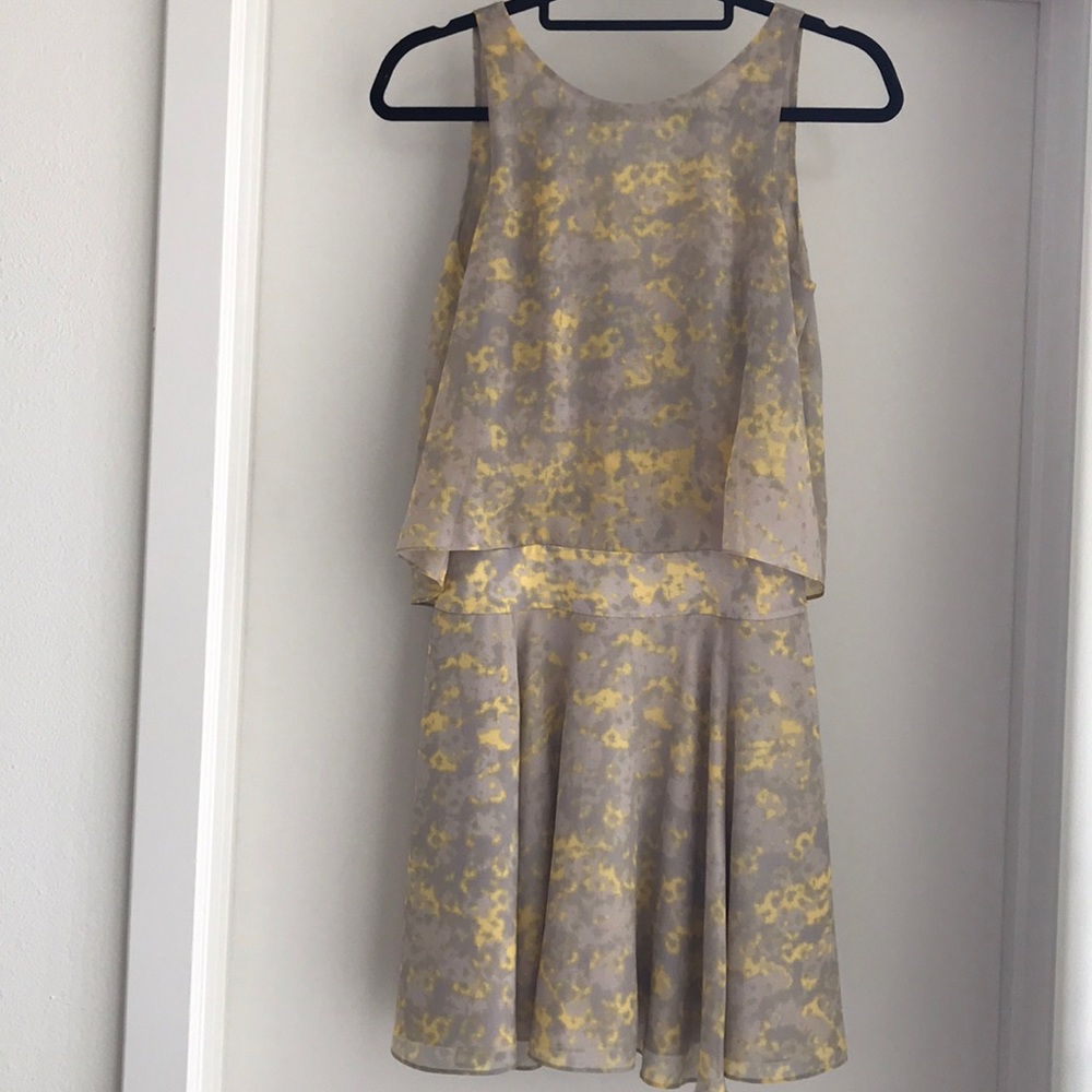 Halston Heritage Split Back Lemon Ring Drops Dress - image 6